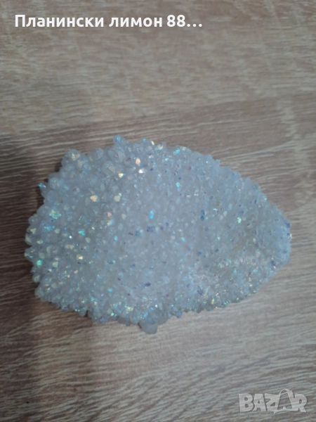 ангелски аура кварц - друза, снимка 1