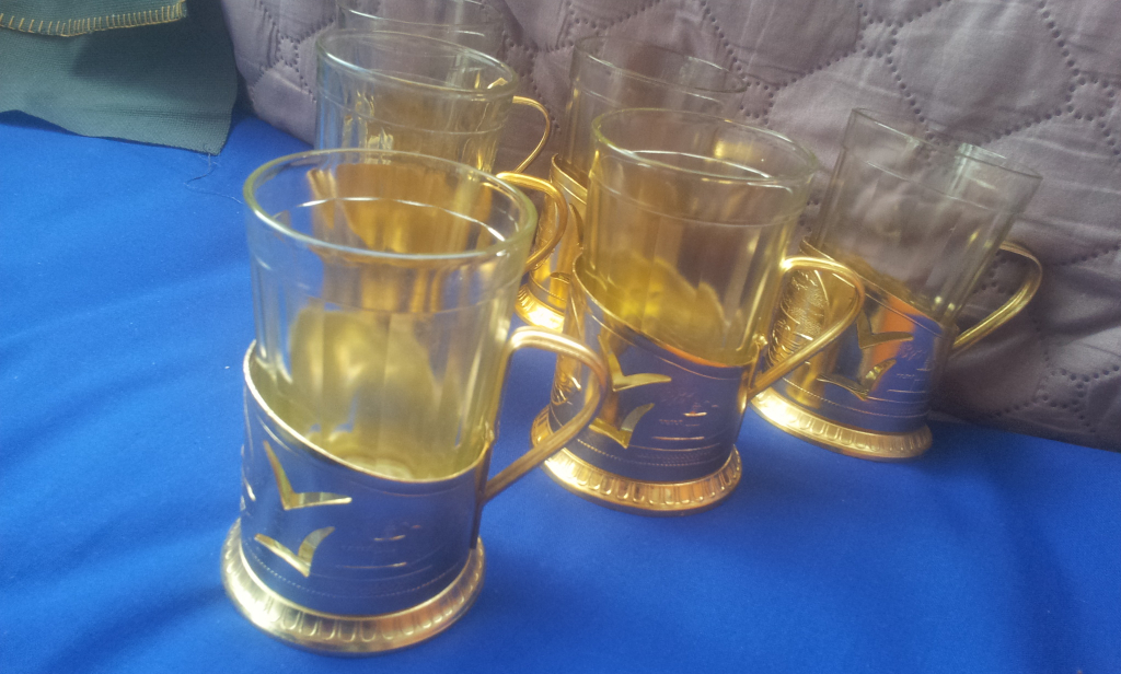 Руски стакани и подстакани Горкий за чай в Чаши в гр. Перник - ID36430238 —  Bazar.bg
