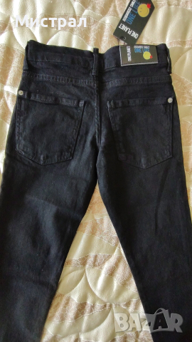 Нови детски дънки Dsquared2 , снимка 3 - Детски панталони и дънки - 53890588