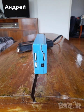 Старо радио,радиоприемник Standartd SR-H730S, снимка 4 - Антикварни и старинни предмети - 53878371