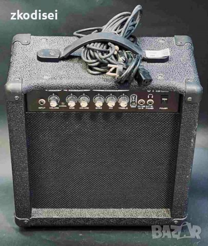 Кубе Behringer VT15CD