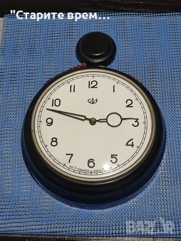 РЕТРО МЕХАНИЧЕН ЧАСОВНИК БАКЕЛИТ /СССР 1940г , снимка 4 - Стенни часовници - 54095726