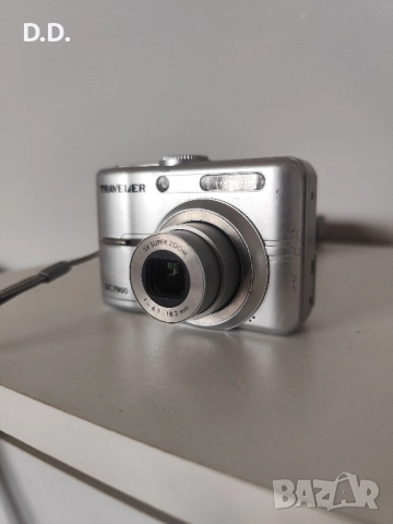 Дигитален фотоапарат Traveler DC7900, снимка 4 - Фотоапарати - 52208801