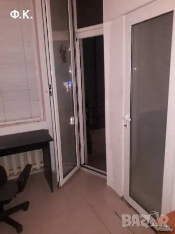 Отдавам под наем обзаведена самостоятелна стая в идеален център, снимка 10 - Стаи под наем - 48841158