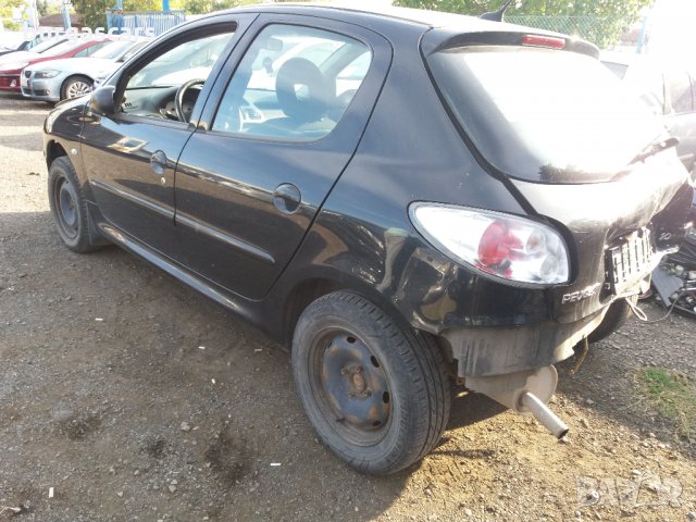 Peugeot 206 1.4 HDI-68к.с. на Части, снимка 3 - Автомобили и джипове - 30302642