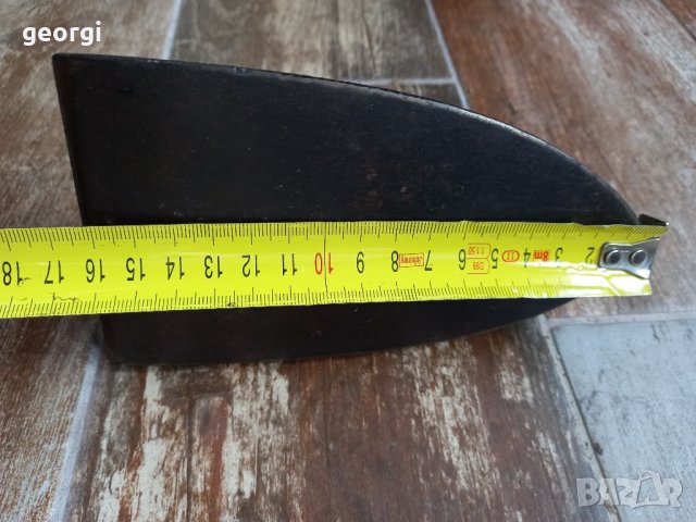 Стара немска  ютия, снимка 2 - Антикварни и старинни предмети - 39003913