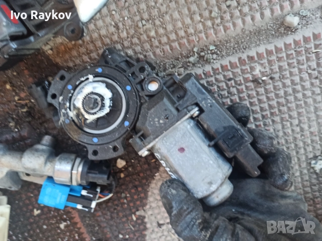 Моторче , стъкло за Hyundai SANTA FÉ II 2010 , 400905 H, снимка 4 - Части - 52159559