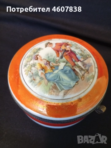 Порцеланова кутийка за бижута, снимка 5 - Антикварни и старинни предмети - 52661580