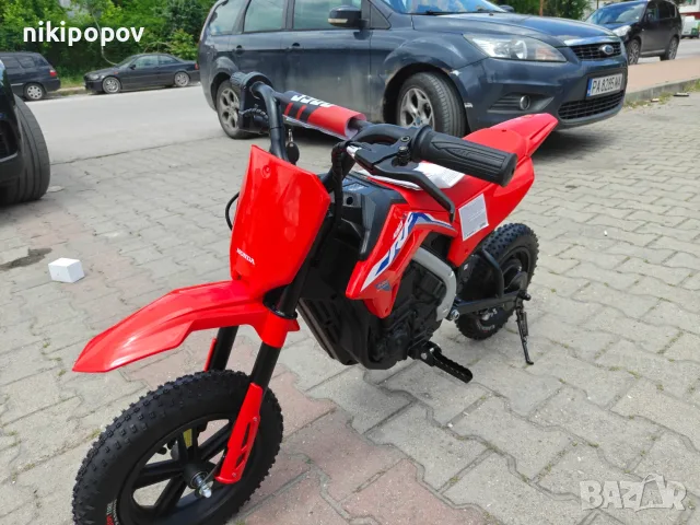HONDA Детски акумулаторен мотор 24V CRF450, снимка 7 - Детски велосипеди, триколки и коли - 55940457