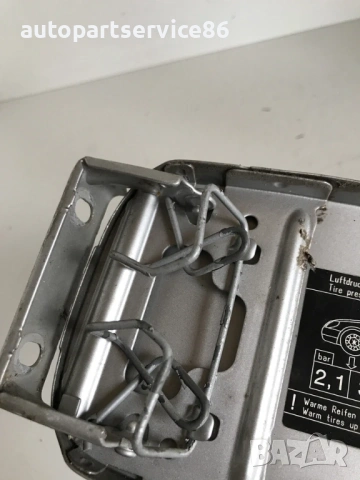 Капачка за резервоар сиво 2.3K за Mercedes SLK R170 (2001) A1705840039, снимка 2 - Части - 54133562