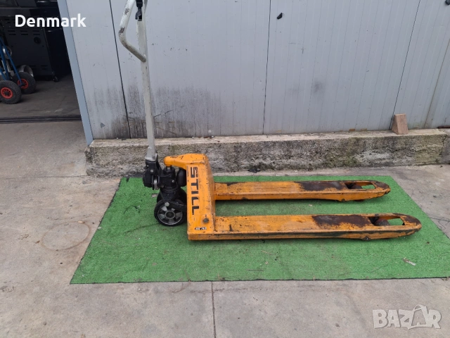 Палетна количка 2500 Кг