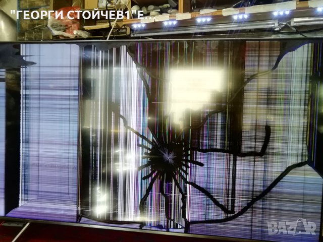 QE55Q6FNAT  СЪС СЧУПЕНА МАТРИЦА