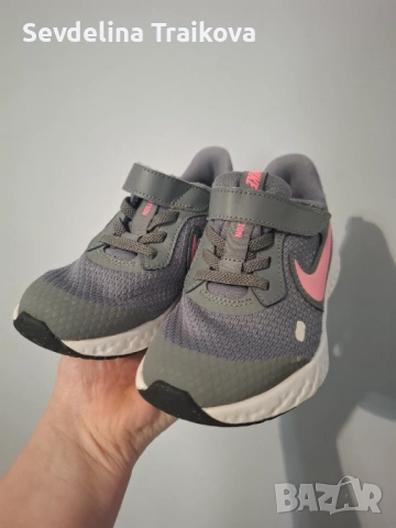 Детски маратонки NIKE, снимка 3 - Детски маратонки - 53910917