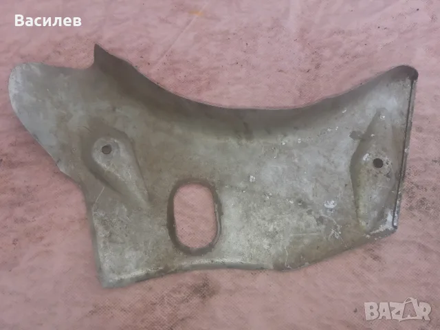 Декоративен капак,покриващ карбуратора,Симсон ср2., снимка 2 - Мотоциклети и мототехника - 35607529