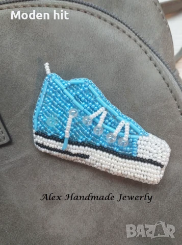 Ръчна изработка. Брошка "Кец" бродерия с мъниста., снимка 4 - Други - 50871624