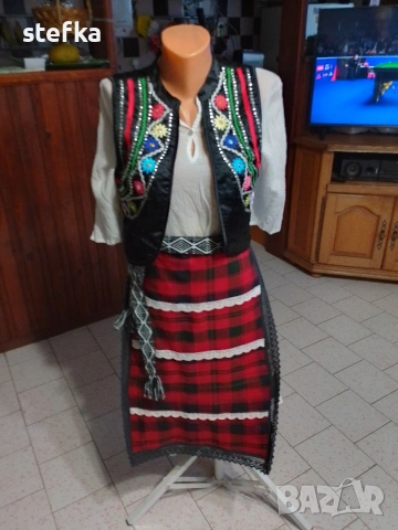 фолклорен ансамбъл , снимка 2 - Сукмани - 53926514