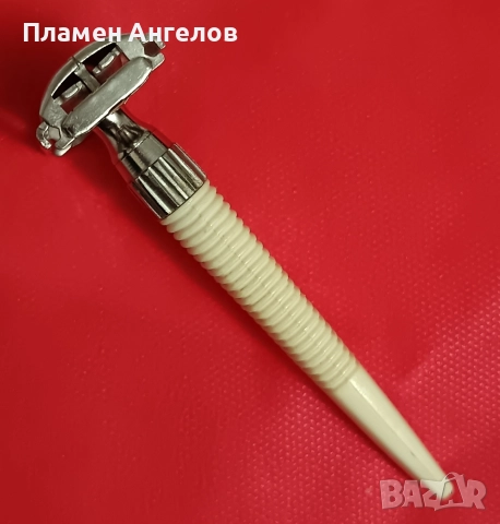 Винтидж самобръсначка Gillette Slim Twist , снимка 2 - Антикварни и старинни предмети - 52932761