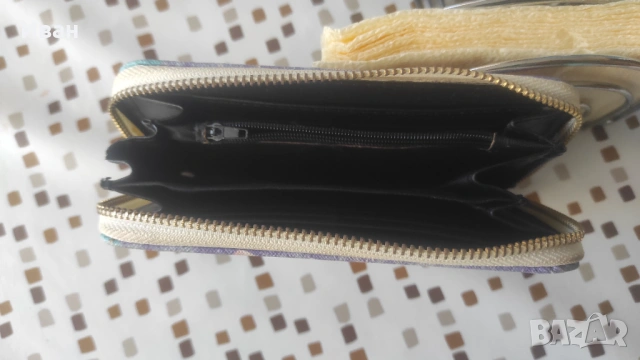 Детски сандали Mat Star и портмоне, снимка 2 - Сандали - 53943045