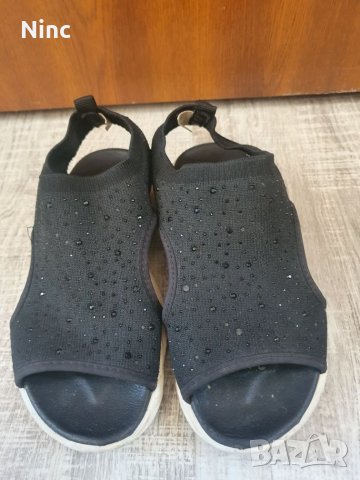 Детски сандали Miss   Sixty 34, снимка 2 - Детски сандали и чехли - 38175289
