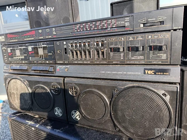 голям касетофон , снимка 2 - Радиокасетофони, транзистори - 49147843