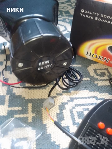 Сирена полицейска с мегафон и микрофон, 3 мелодии - 12V/50W., снимка 2 - Аксесоари и консумативи - 50647937