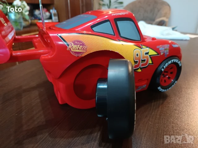 Радио и СД във форма на Mc Queen от филма" Колите"., снимка 9 - Аудиосистеми - 50907808