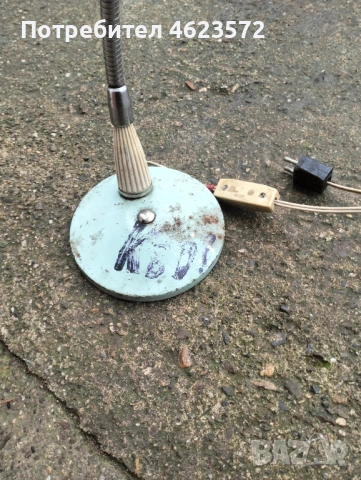 Стара лампа, снимка 3 - Антикварни и старинни предмети - 53120374