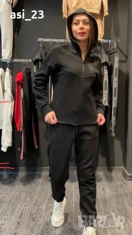 Нови дамски екипи nike tech fleece 