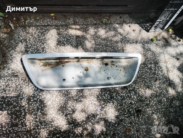 Стойка - Рамка Заден Номер За Мерцедес Ц220 Седан 2001г / Mercedes C220 Sedan 2001y