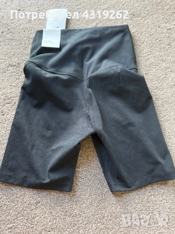 Дамски къс клин Nike, снимка 4 - Клинове - 52303300