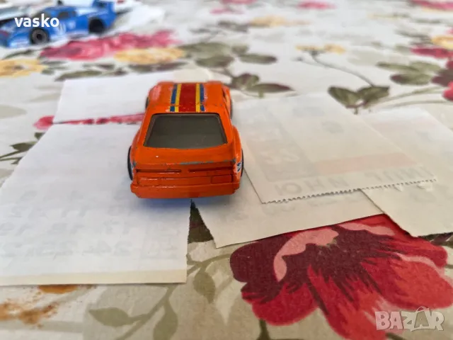 Английско Корги Опел Манта 1:43, снимка 4 - Колекции - 50141384