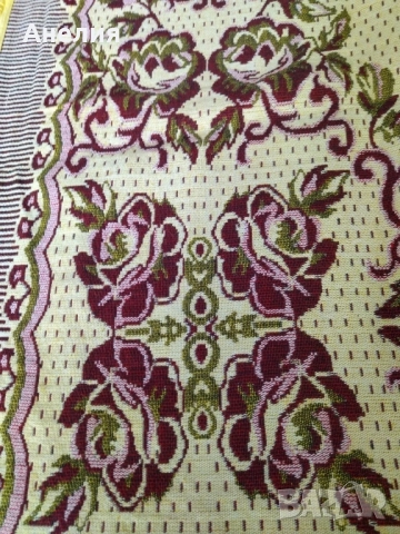 Красота! Жакардова голяма покривка , снимка 6 - Покривки за маси - 52208570