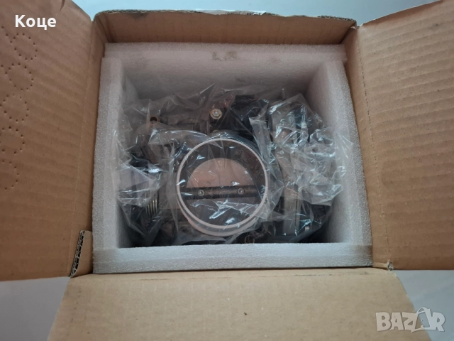 Дросел и свещи за ауди а3-8L, снимка 3 - Части - 52942912