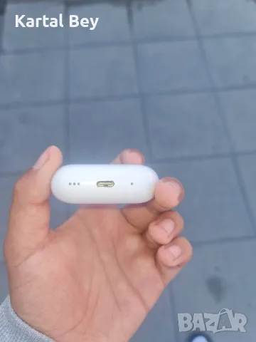 Продавам airpods от най-новите , снимка 3 - Bluetooth слушалки - 56417492