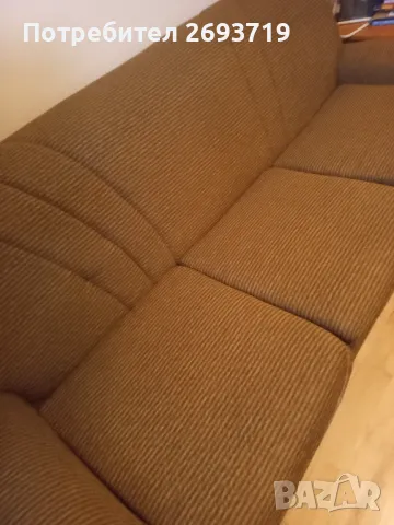 Разтегателен триместен  диван, снимка 2 - Дивани и мека мебел - 48866360