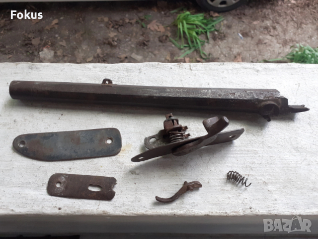 Капсулен пистолет - уникална дамаскова цев с механизъм