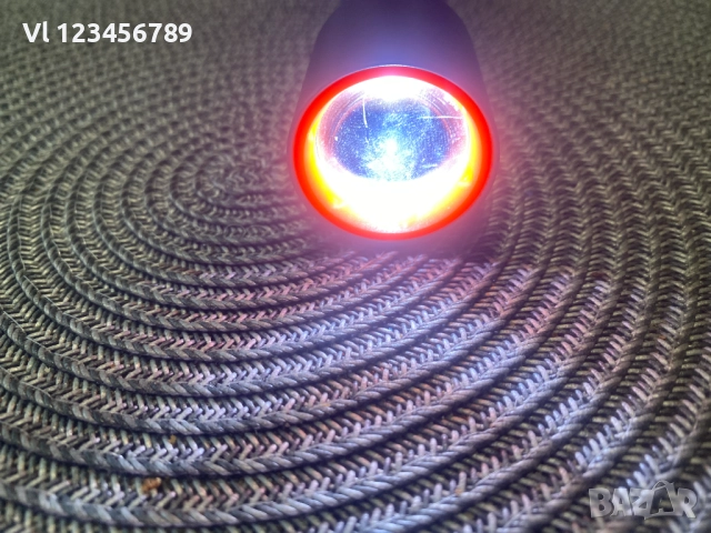 Олекотен комбиниран акумулаторен прожектор, снимка 2 - Къмпинг осветление - 52760417