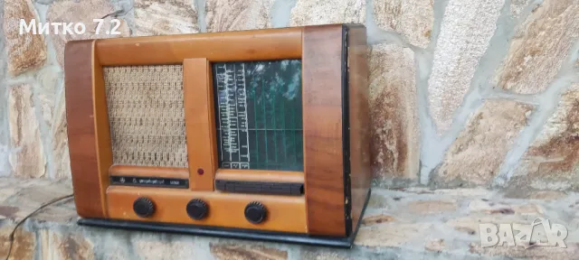 Старо радио - 9, снимка 2 - Антикварни и старинни предмети - 47304879