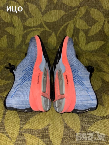 Дамски маратонки ASICS GEL-DS TRAINER 24, снимка 8 - Маратонки - 53025658