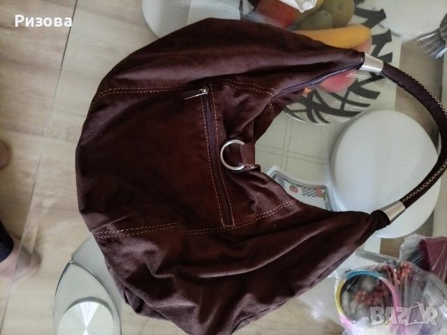 Подарявам, не употребявани дамски чанти. , снимка 5 - Чанти - 54172611