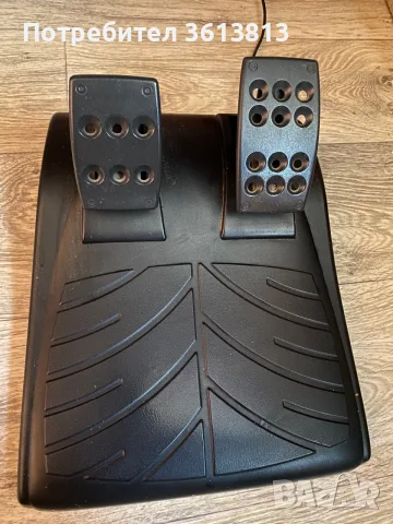 Волан Logitech Driving Force GT 900•, снимка 2 - Джойстици и геймпадове - 55896143