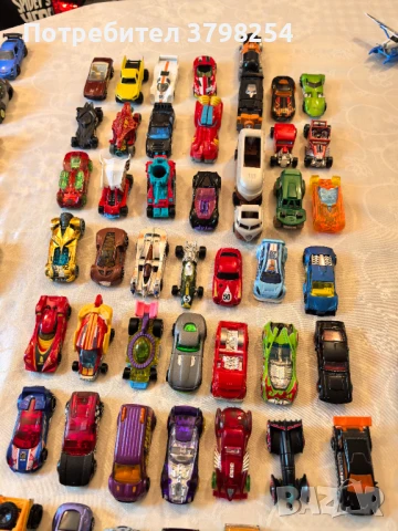 Метални колички , снимка 2 - Коли, камиони, мотори, писти - 51405349