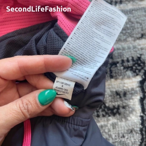 Дамски спортен панталон Nike Dri Fit размер S сив розов, снимка 4 - Къси панталони и бермуди - 53218663