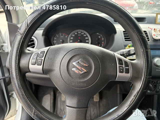 Сузуки Суифт 2005 Бял с АГУ, снимка 10 - Автомобили и джипове - 54073355
