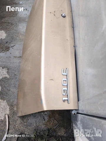 Заден капак за Мерцедес 190