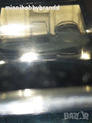 Volkswagen Touareg 1.43 V 10 TDI Green petrolium Minichamps., снимка 14 - Колекции - 40389103