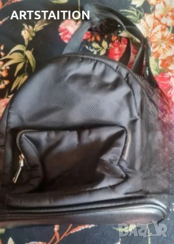 Дамска раница и малка черна раничка , снимка 5 - Раници - 42161991