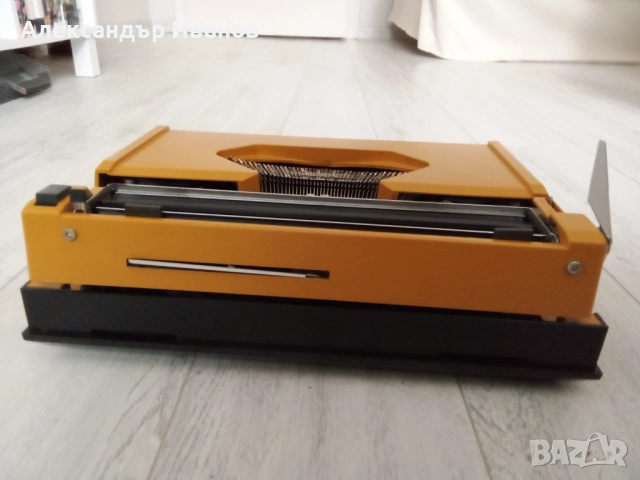 Пишеща машина ROVER 5000, снимка 6 - Антикварни и старинни предмети - 52890968