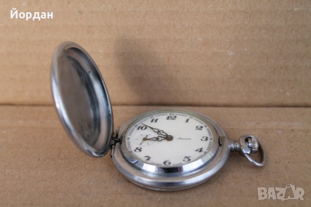 СССР джобен часовник ''Молния'', снимка 1 - Антикварни и старинни предмети - 44479575