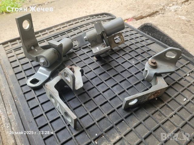 Панти за предните две врати на Ford Mondeo MK4 2010., снимка 2 - Части - 54144383